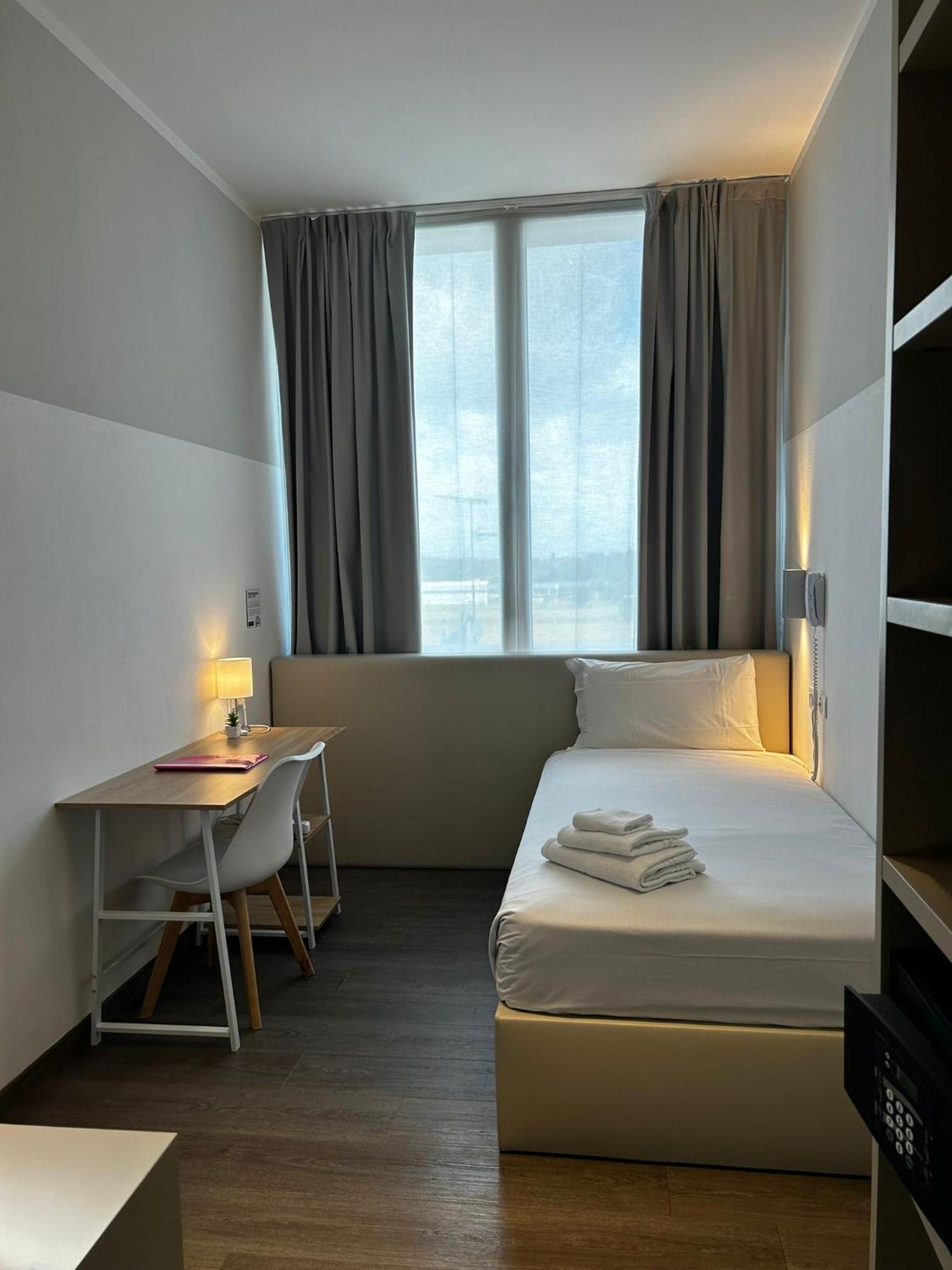 Fasthotel Linate Segrate Esterno foto